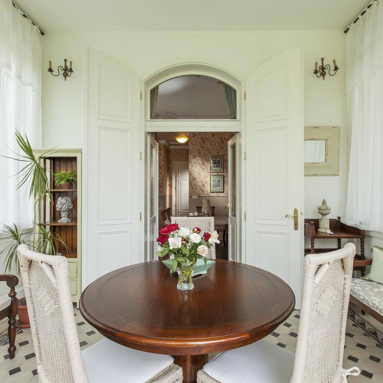 Amade Chateau Vrakun ภายนอก รูปภาพ